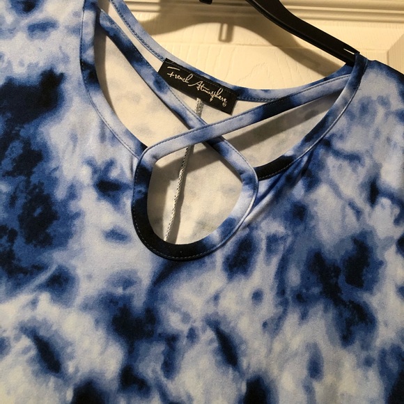 Tie dye cute details dress! So soft! - Picture 4 of 5